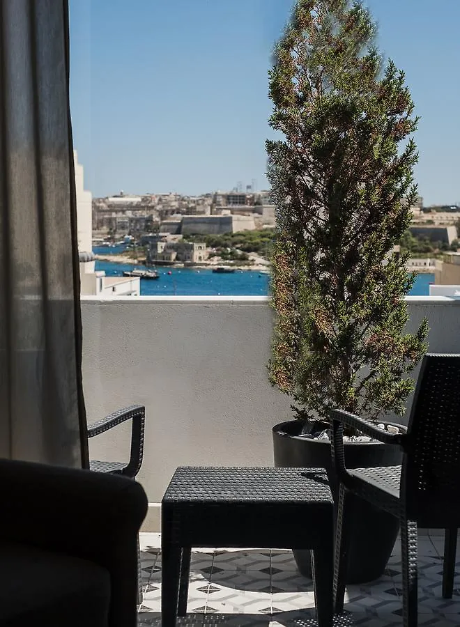 Two Pillows Boutique Hostel Sliema