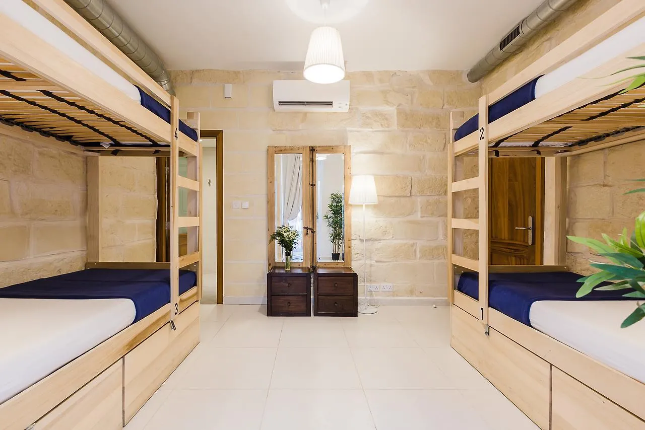 Two Pillows Boutique Hostel Sliema