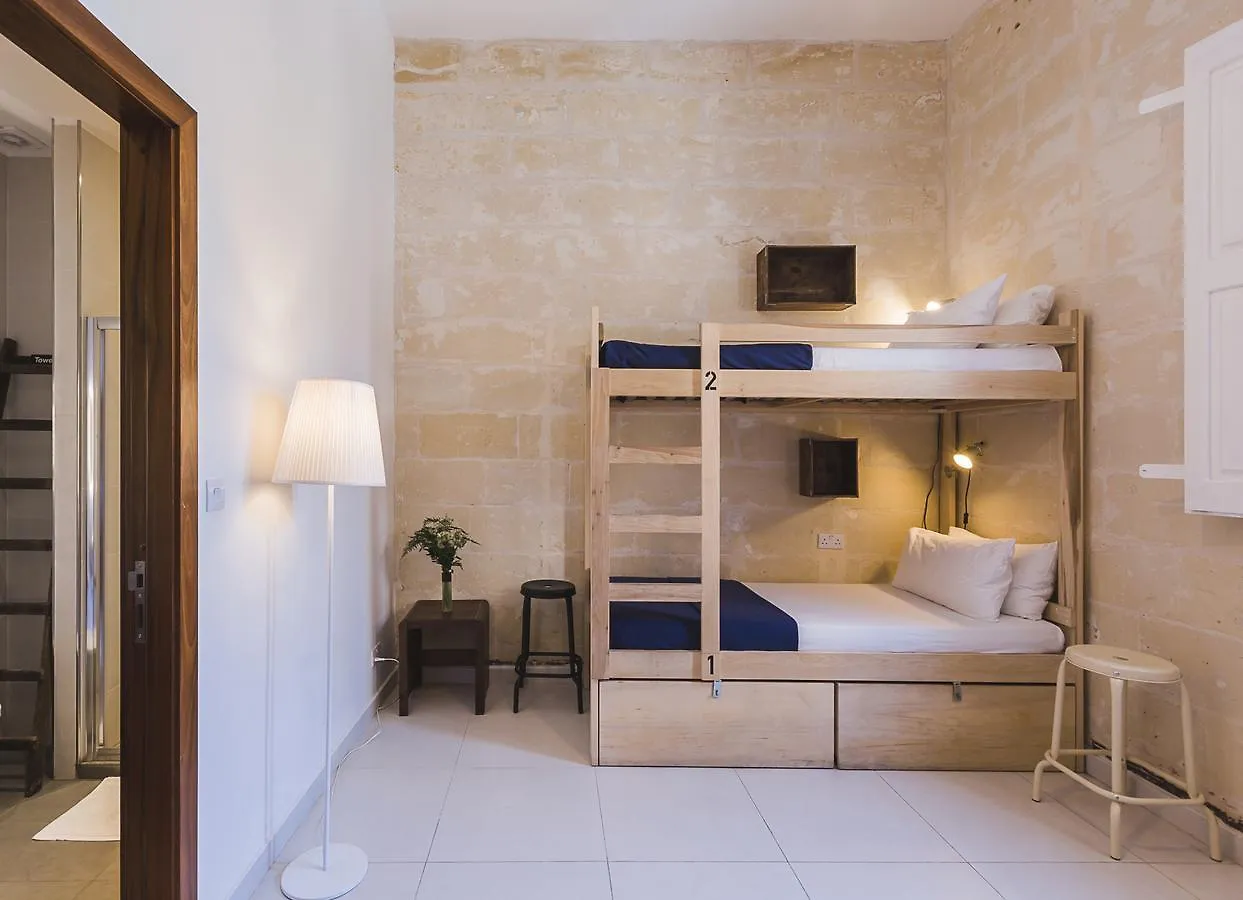 Two Pillows Boutique Hostel Sliema 3*,