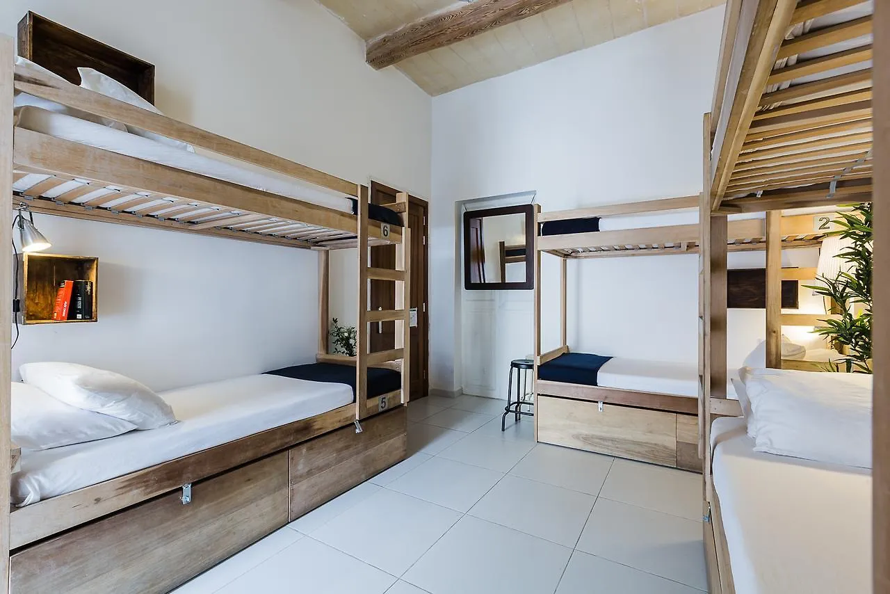 Two Pillows Boutique Hostel Sliema