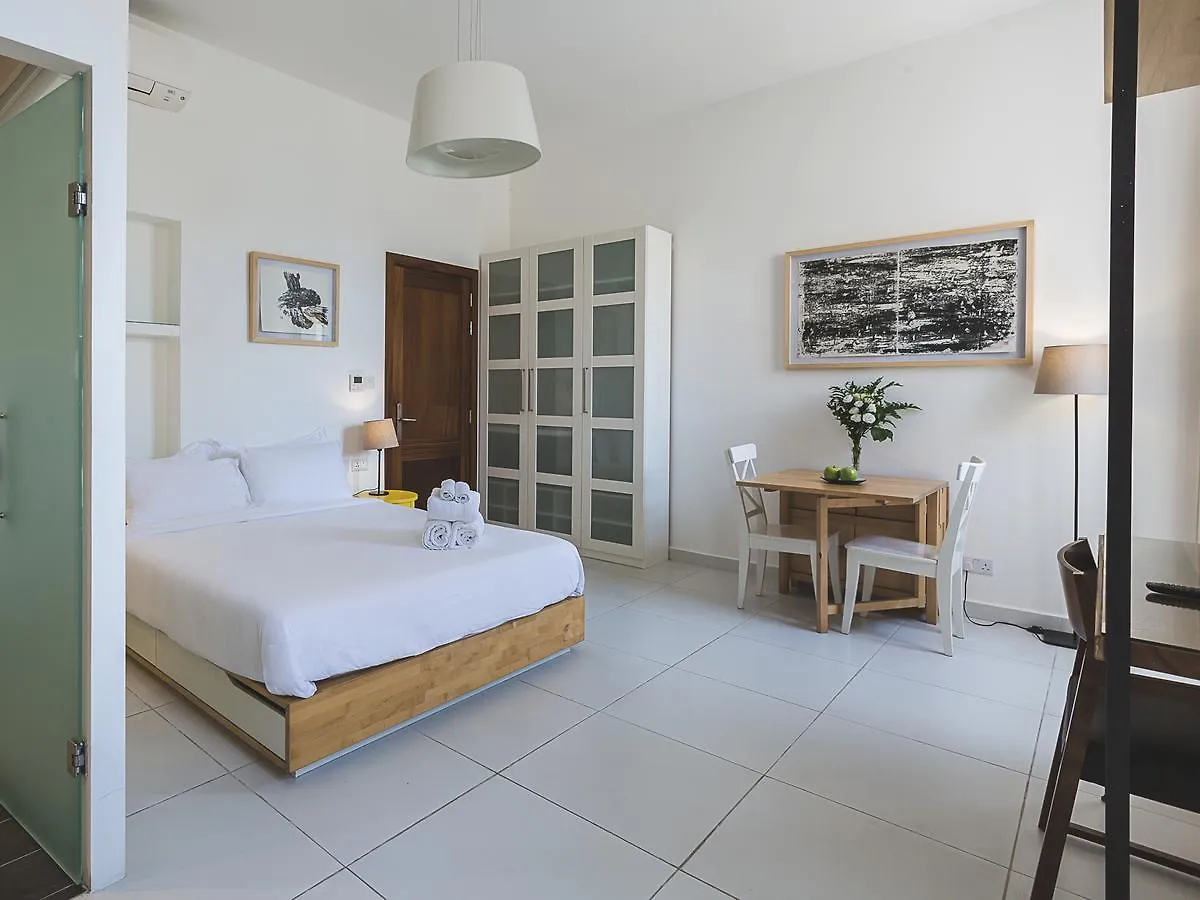 Two Pillows Boutique Hostel Sliema 3*,  Malte