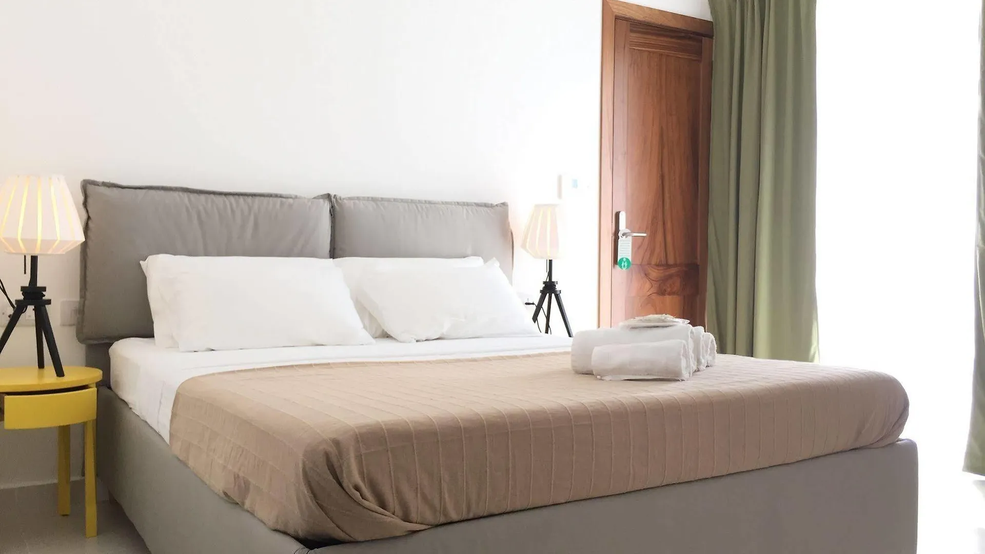 Two Pillows Boutique Hostel Sliema