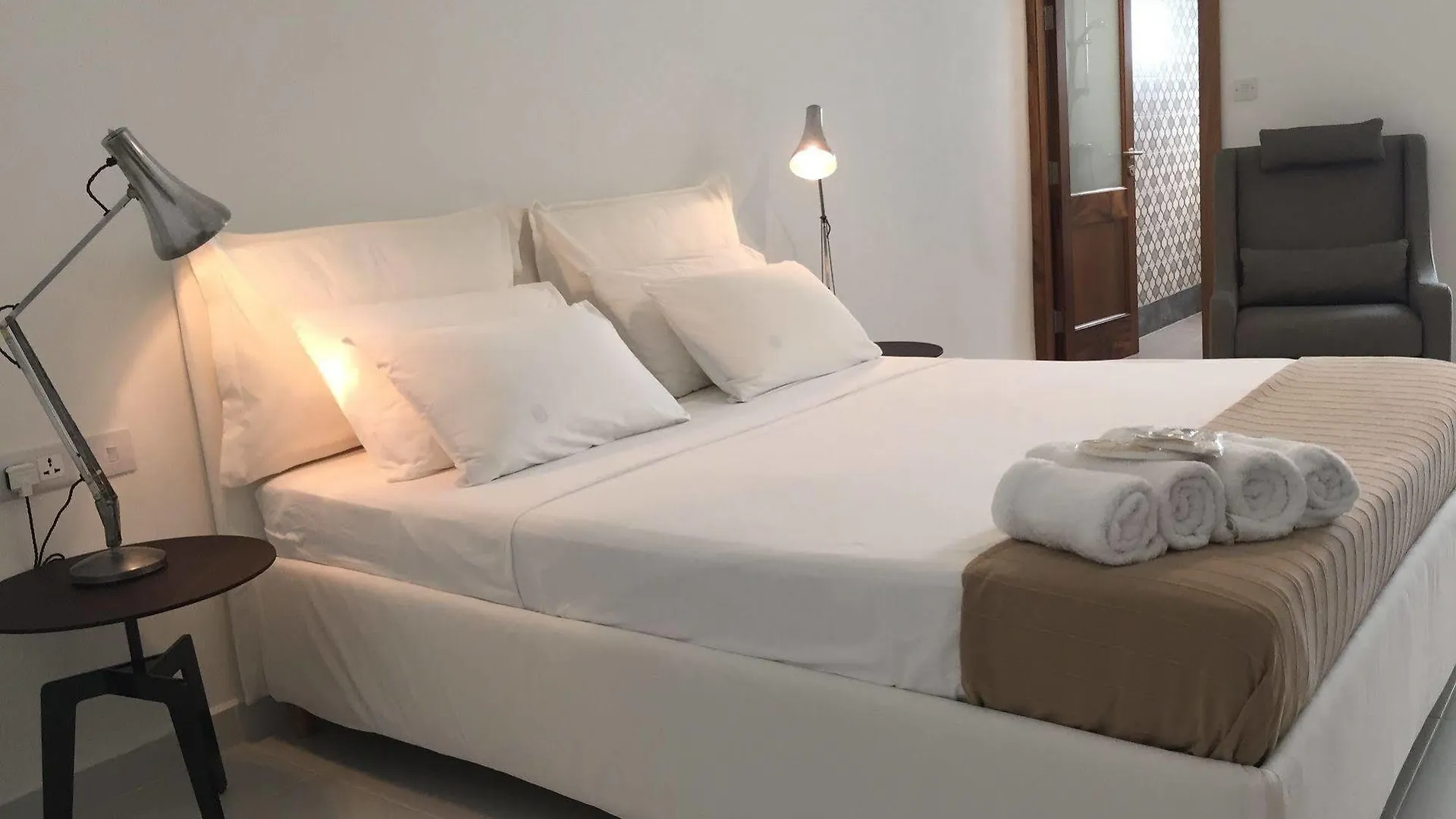 Two Pillows Boutique Hostel Sliema